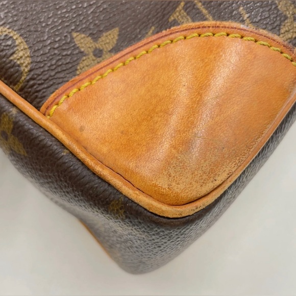 Louis Vuitton Monogram Porte Voyager Business Bag - Picture 9 of 16